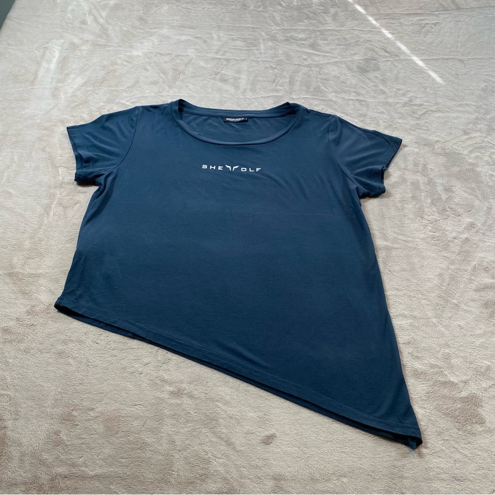 Squatwolf SheWolf Top Women’s Small – Asymmetrical Gym Shirt – Dark Navy Workout